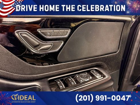 Used 2023 Lincoln Aviator AWD image 17