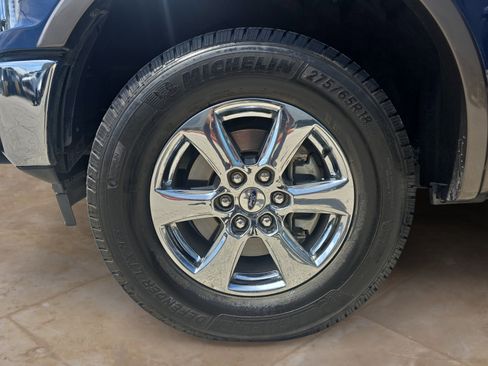 Used 2019 Ford F150 Lariat w/ Equipment Group 502A Luxury AWD/4WD image 28