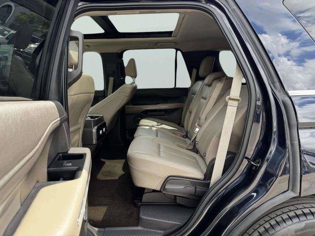 Used 2021 Ford Expedition XLT RWD image 33