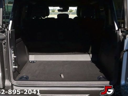 Used 2023 Ford Bronco Wildtrak AWD/4WD image 18
