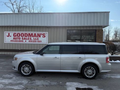 Used 2014 Ford Flex SEL w/ Equipment Group 202A image 2