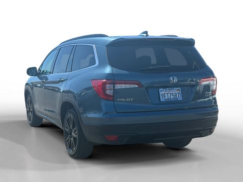 Used 2021 Honda Pilot Special Edition image 3