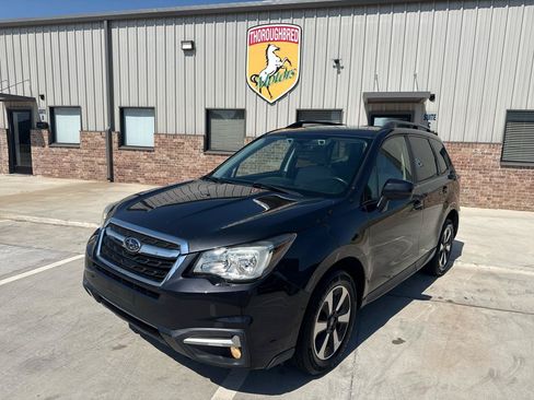 Used 2017 Subaru Forester 2.5i Premium AWD/4WD image 3