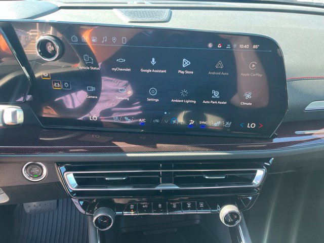 New 2027 Chevrolet Traverse RS w/ LPO, Floor Liner Package FWD image 27