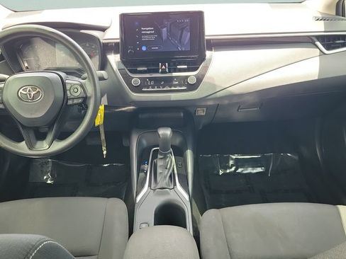 Used 2023 Toyota Corolla LE FWD image 11