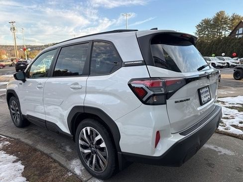 New 2025 Subaru Forester Touring image 7
