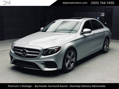 Used 2018 Mercedes-Benz E 300 image 1