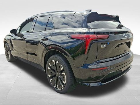 New 2025 Chevrolet Blazer EV RS image 3