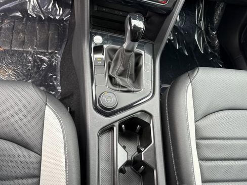 New 2026 Volkswagen Taos SEL image 17