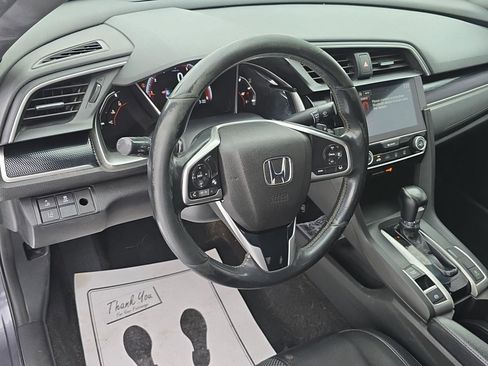 Used 2019 Honda Civic Sport image 17