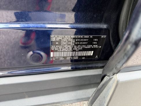 Used 2021 Toyota RAV4 XLE w/ Convenience Package AWD/4WD image 30