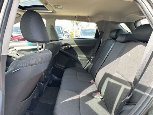 Used 2009 Toyota Matrix S image 21