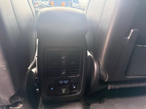 Used 2021 Jeep Grand Cherokee Trackhawk AWD/4WD image 17