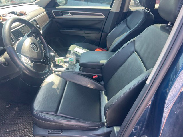Used 2018 Volkswagen Atlas SEL FWD image 4