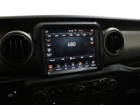 Used 2023 Jeep Wrangler Unlimited w/ Cold Weather Group AWD/4WD image 24