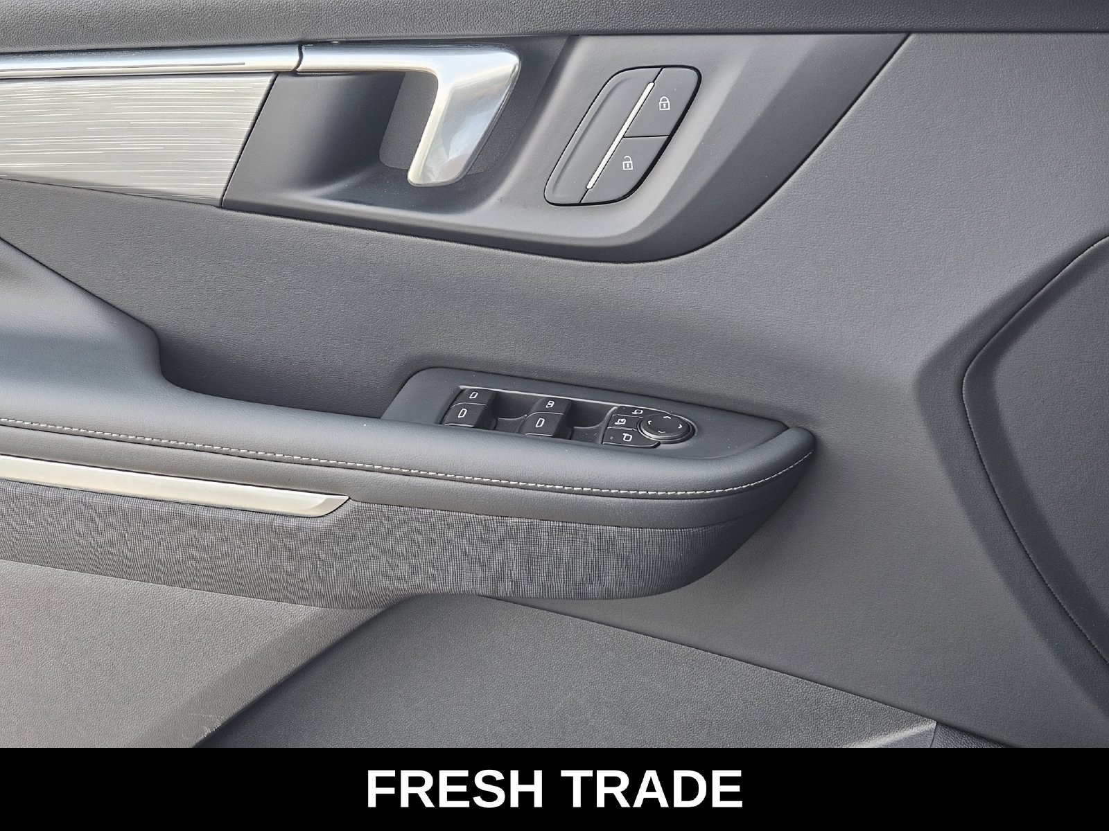 Used 2026 Buick Enclave Preferred FWD image 28