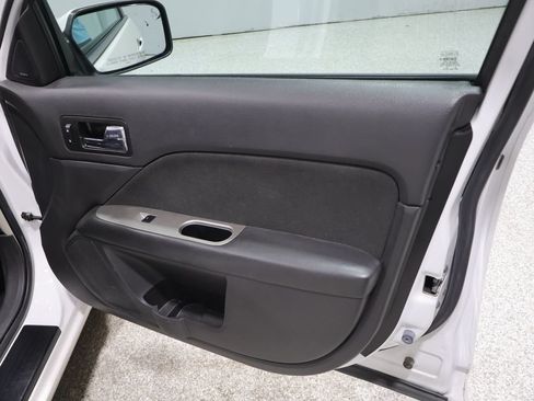 Used 2010 Ford Fusion Hybrid FWD image 26