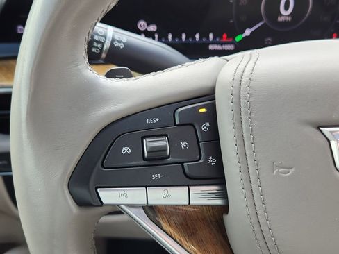 Used 2021 Cadillac Escalade Sport Platinum AWD/4WD image 18