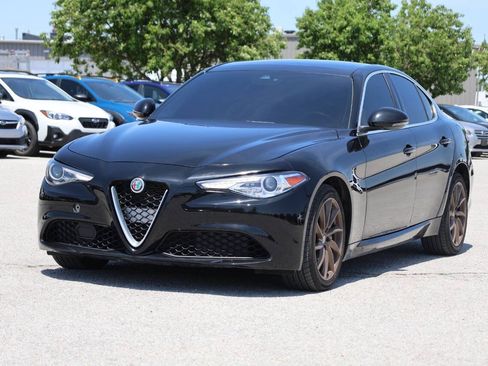 Used 2020 Alfa Romeo Giulia AWD w/ Cold Weather Package image 6