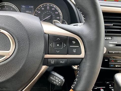 Used 2022 Lexus RX 350L FWD w/ Premium Package image 23