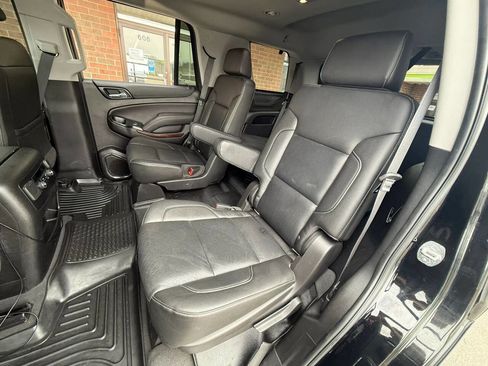 Used 2019 GMC Yukon SLT image 14