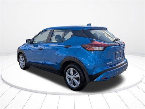 Used 2024 Nissan Kicks S image 14