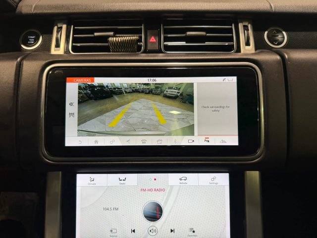 Used 2020 Land Rover Range Rover HSE AWD/4WD image 23