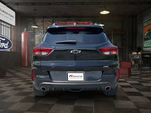 Used 2022 Chevrolet TrailBlazer RS FWD image 5