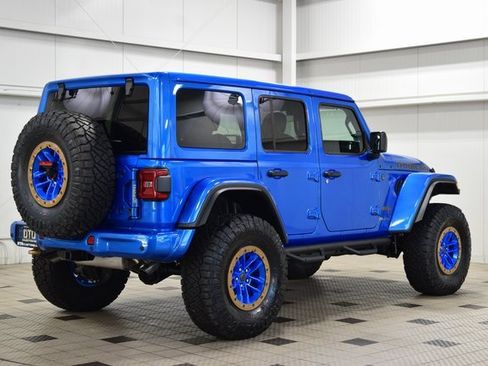 Used 2024 Jeep Wrangler Unlimited Rubicon 392 image 7