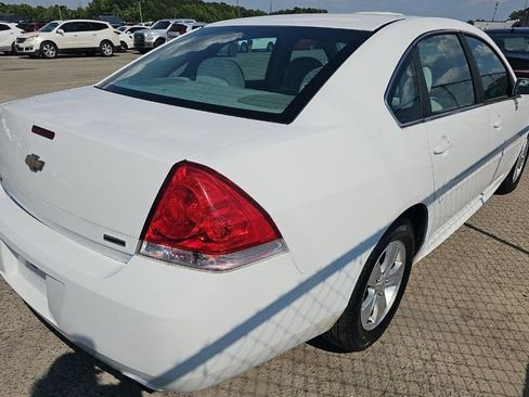 Used 2016 Chevrolet Impala Limited LS FWD image 3