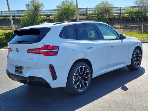 Used 2026 BMW X3 xDrive30 w/ Premium Package AWD/4WD image 3