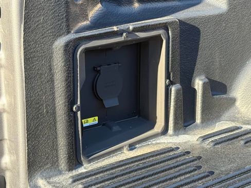 Used 2023 Ford F150 XLT w/ Equipment Group 302A High image 19