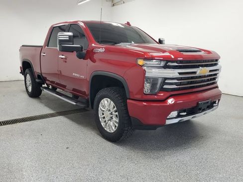 Used 2022 Chevrolet Silverado 2500 High Country w/ Z71 Off-Road Package AWD/4WD image 2