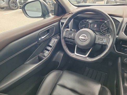 Used 2023 Nissan Rogue SL w/ SL Premium Package AWD/4WD image 15