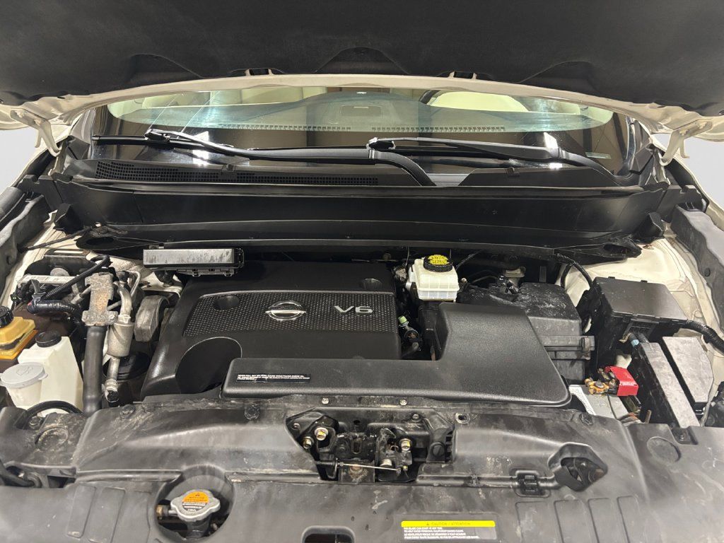 Used 2016 Nissan Pathfinder SL w/ SL Tech Package AWD/4WD image 17