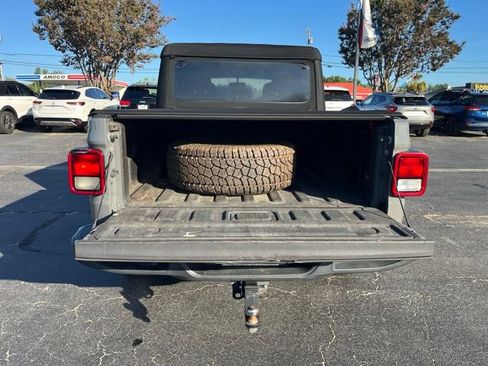 Used 2020 Jeep Gladiator Sport w/ Quick Order Package 24S AWD/4WD image 35