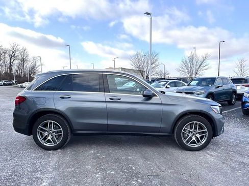 Used 2019 Mercedes-Benz GLC 300 4MATIC image 8