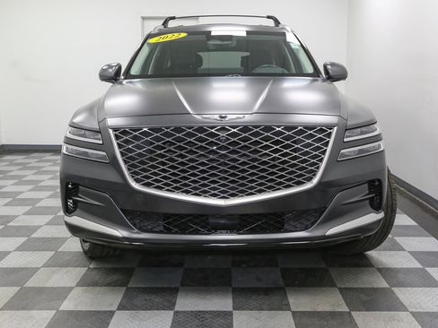 Used 2022 Genesis GV80 3.5T Prestige Signature w/ Winter Weather Package AWD/4WD image 3