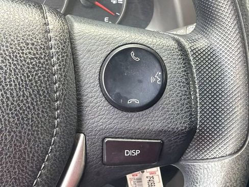 Used 2016 Toyota RAV4 LE FWD image 25