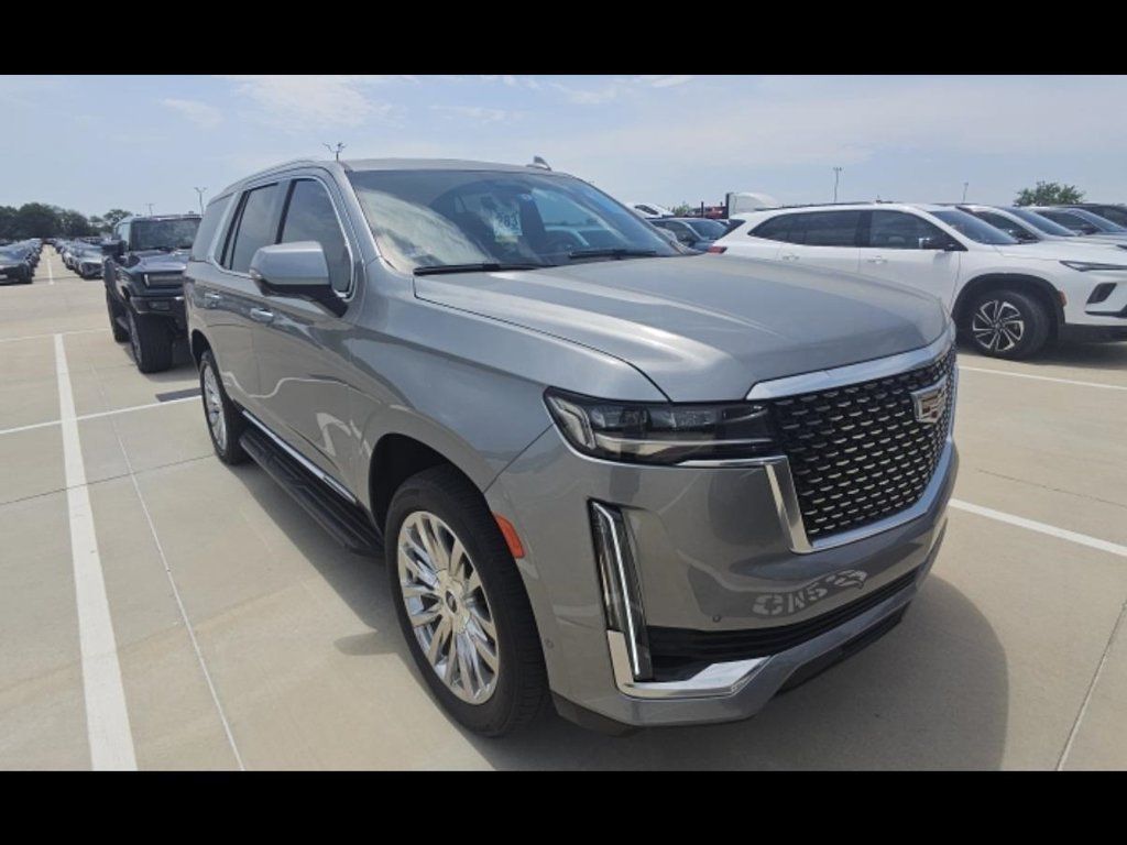 Used 2023 Cadillac Escalade Premium Luxury RWD image 2