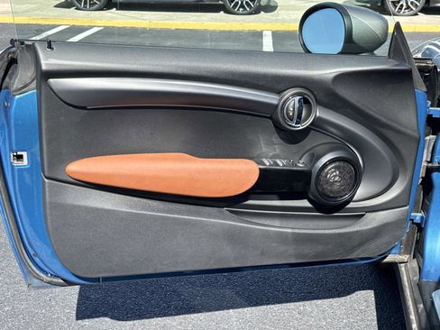 Certified 2023 MINI Cooper S image 12