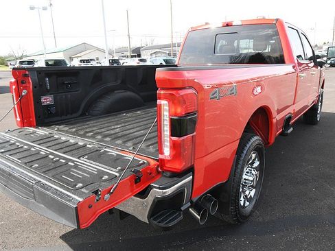 Used 2023 Ford F250 Lariat w/ Lariat Ultimate Package AWD/4WD image 27