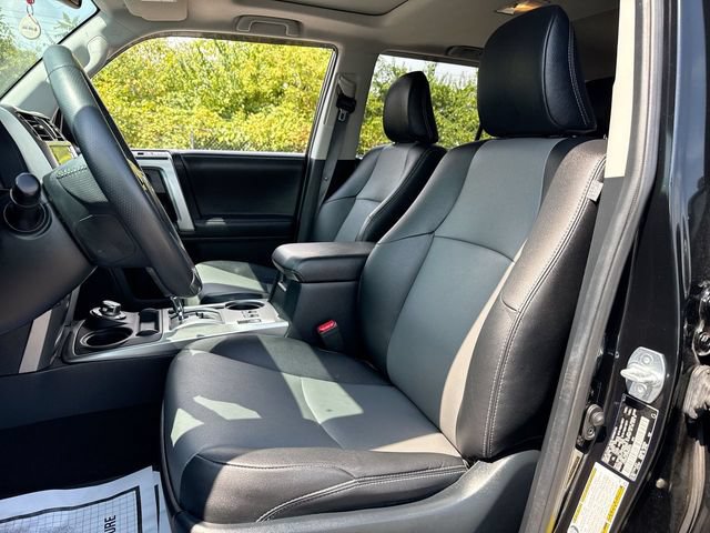 Used 2021 Toyota 4Runner SR5 Premium w/ Moonroof Package AWD/4WD image 11