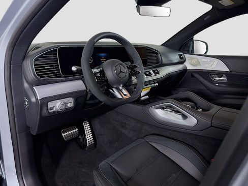 New 2026 Mercedes-Benz GLE 53 AMG 4MATIC Coupe image 10