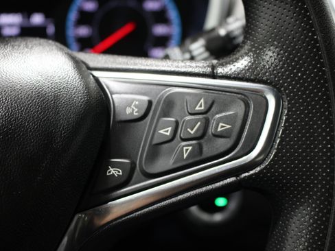 Used 2021 Chevrolet Equinox LS FWD image 13