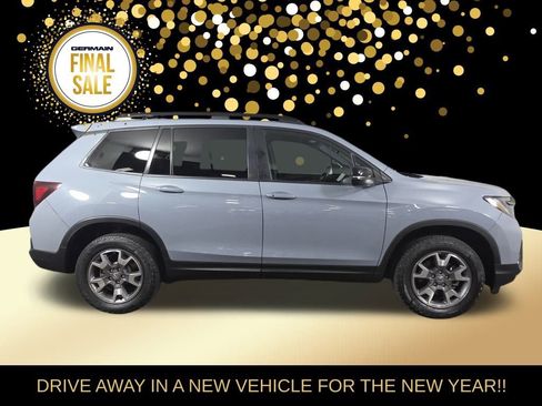 Used 2023 Honda Passport TrailSport image 5