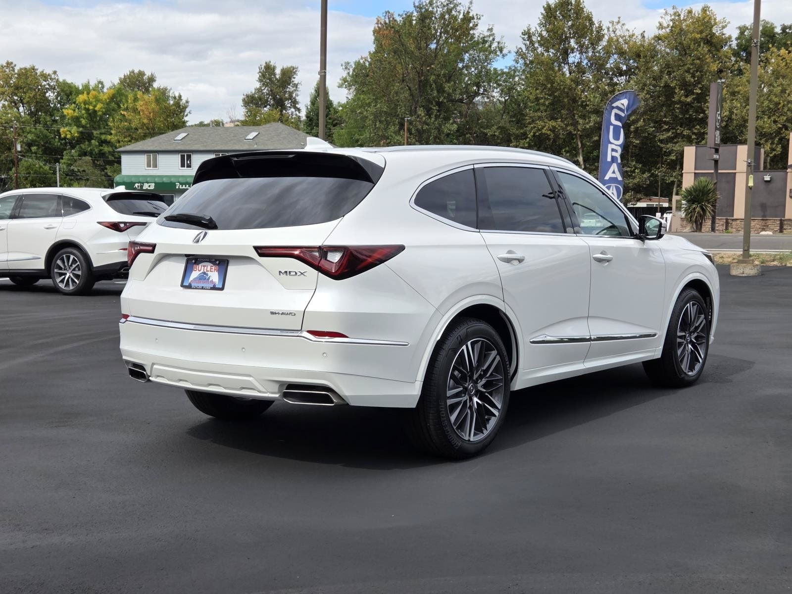 New 2026 Acura MDX w/ Advance Package AWD/4WD image 5