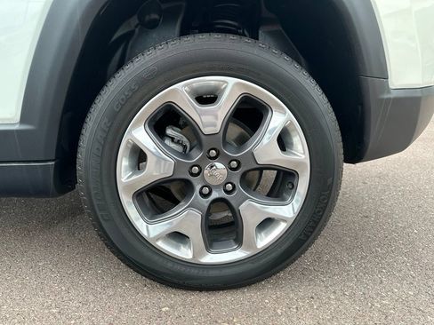 Used 2019 Jeep Compass Limited AWD/4WD image 41