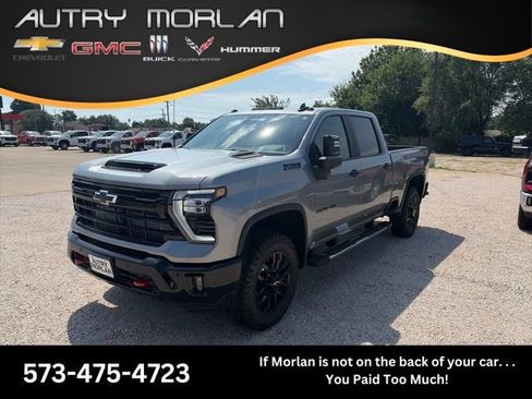 New 2026 Chevrolet Silverado 2500 LT w/ Trail Boss Package AWD/4WD image 1