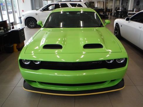 Used 2023 Dodge Challenger SRT Hellcat RWD image 9